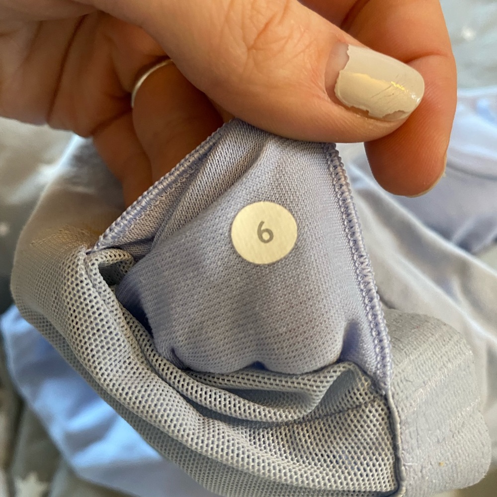Lululemon - Picture 4 of 4